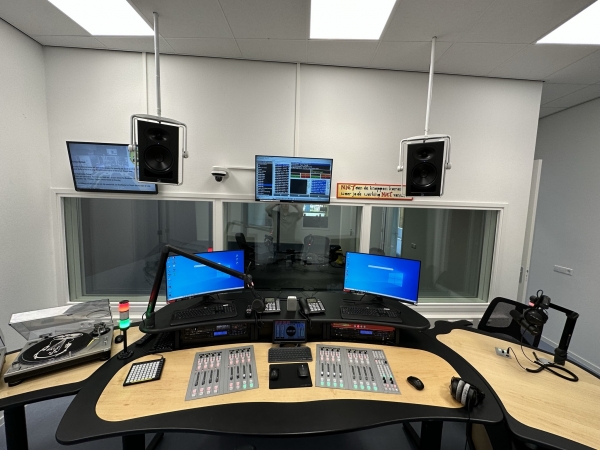 New Studio for RTW FM community radio