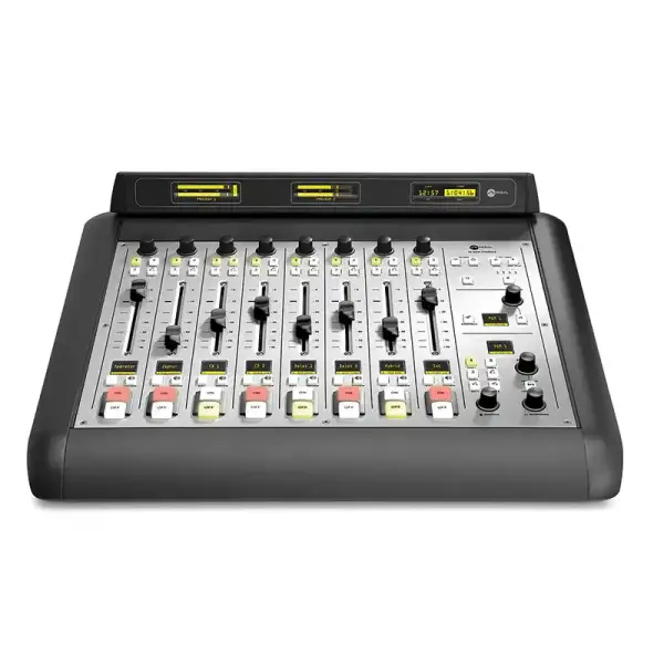 Axia iQ 8-Fader Worksurface