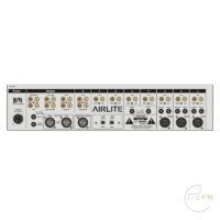 Pro FM-uitzending - D&R Airlite 8-kanaals omroepmixer 01