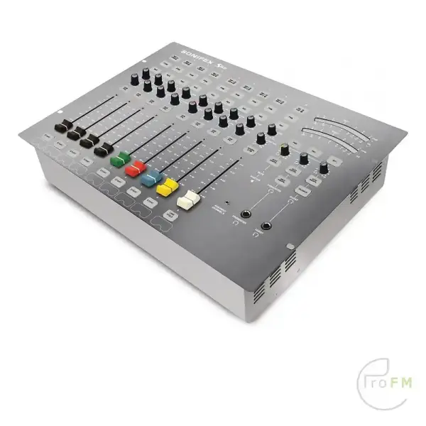 Pro FM-uitzending - Sonifex S0v2-mengpaneel